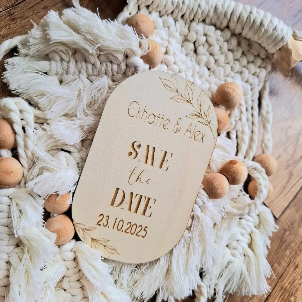 Geschenke mit Gravur Personalisierte Holzgeschenke Nachhaltige Geschenkideen Kleine Geschenke für besondere Anlässe